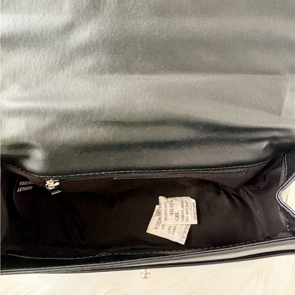 Badgley Mischka Quilted Black Crossbody - Picture 7 of 12